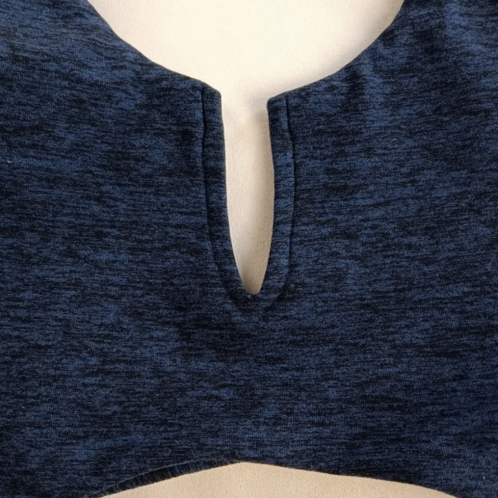 Bombshell Sportwear - Picture 5 of 6